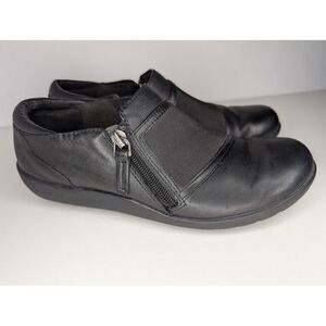 Clarks Medora Gale Black Slip On Zipper Shoes Women's‎ Size 6.5 M